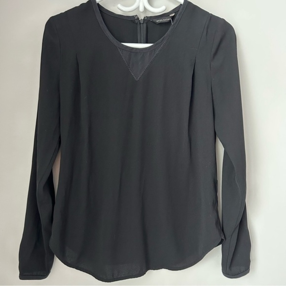 𝅺Eryn Brinie Pleated Back Blouse